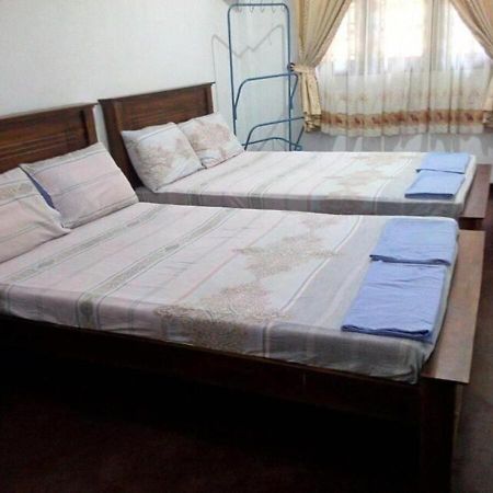 Appartamento Weerakoon Guest Hikkaduwa Esterno foto